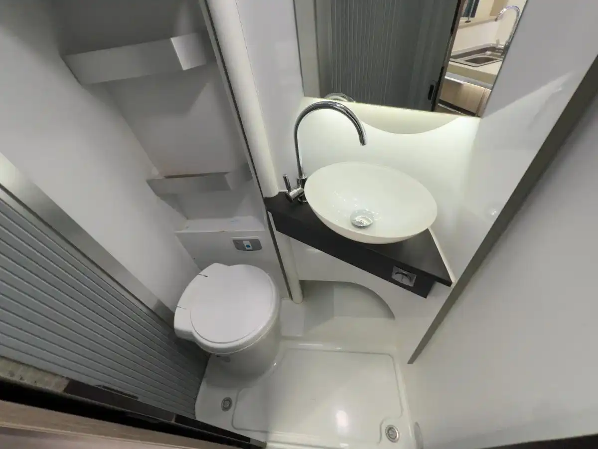 ADRIA Compact DL Supreme - Ansicht 15